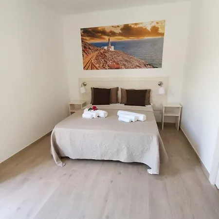 Paluna Konukevi Otranto