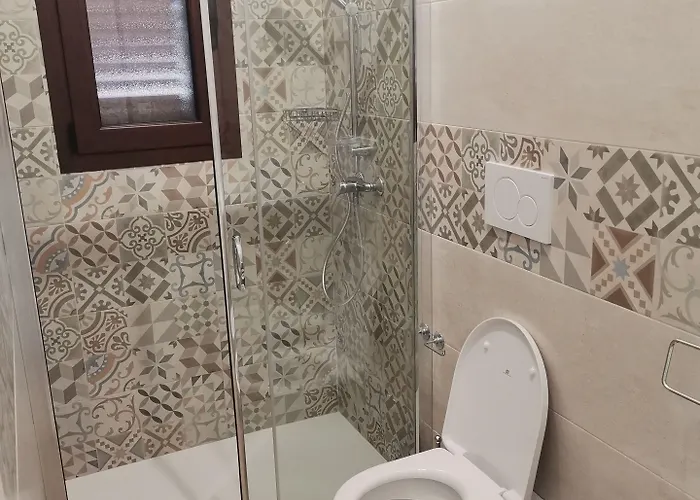 Paluna Guest house 3*